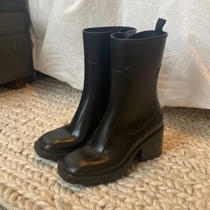 INC - Black rubber heeled rain boots